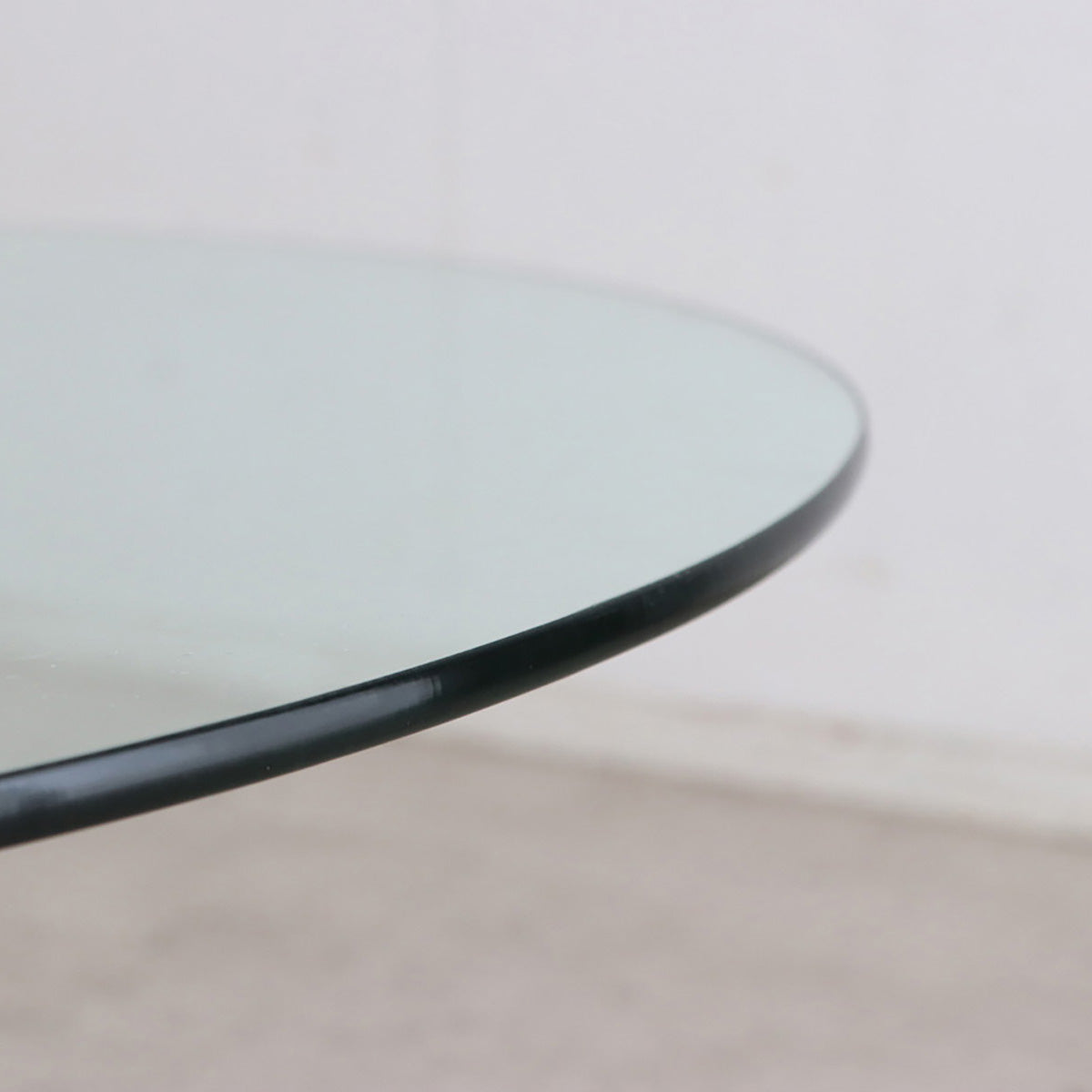 AMOR ガラステーブル