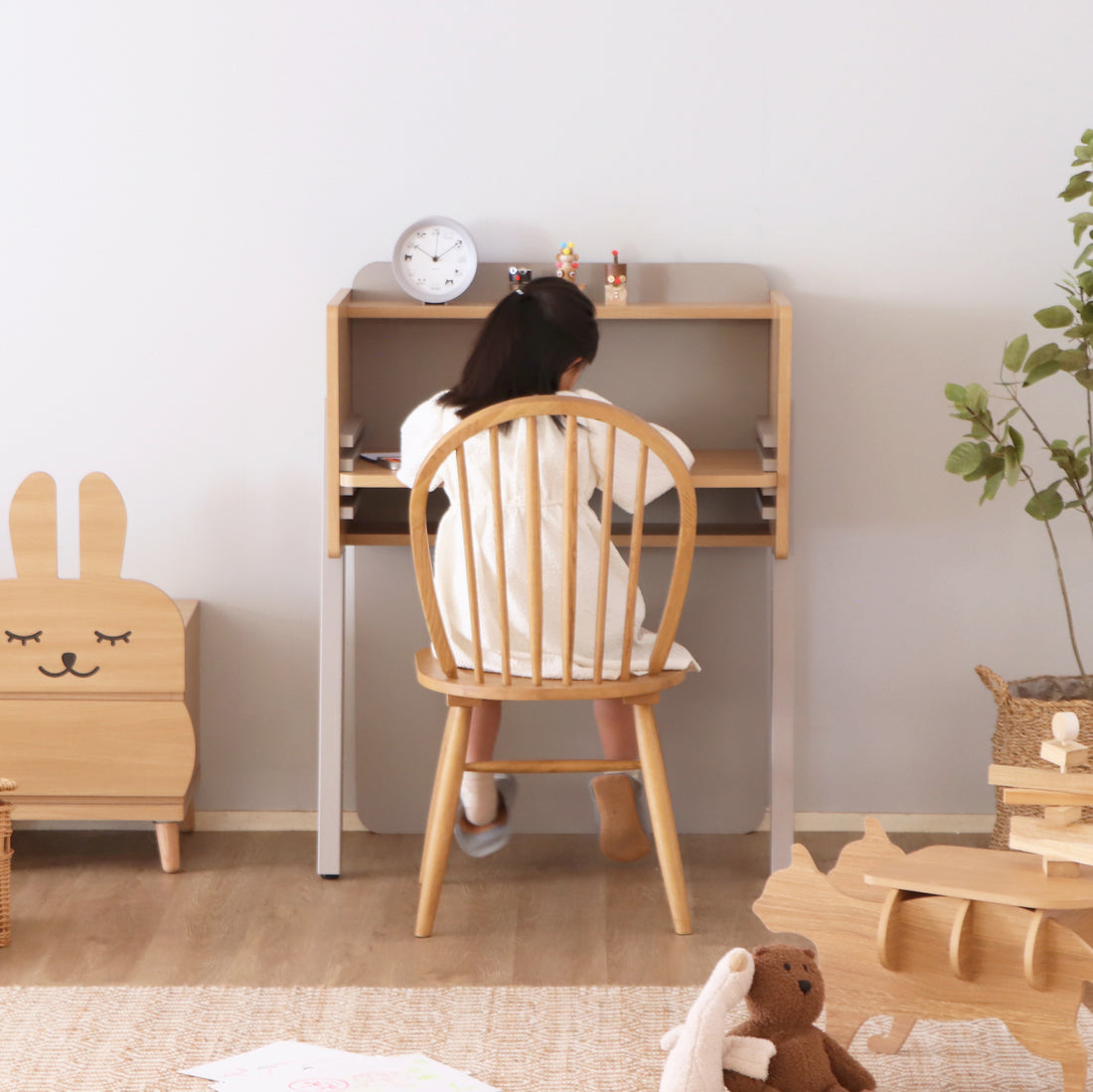 TRM せのび デスク