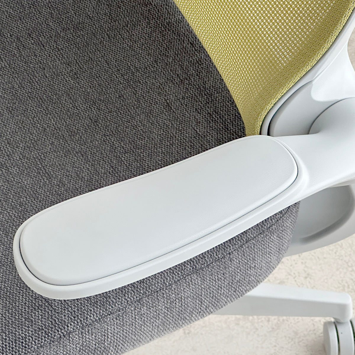 TM GRT オフィスチェア