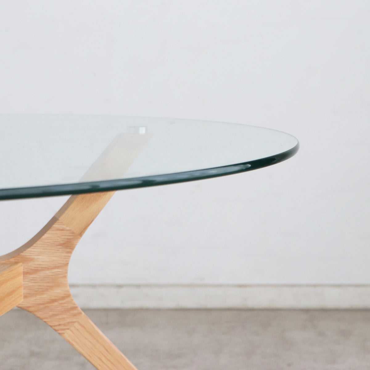 AMOR ガラステーブル