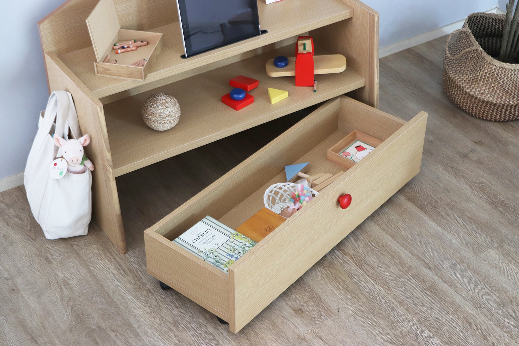 ちぃも タブレットスタンド付き収納