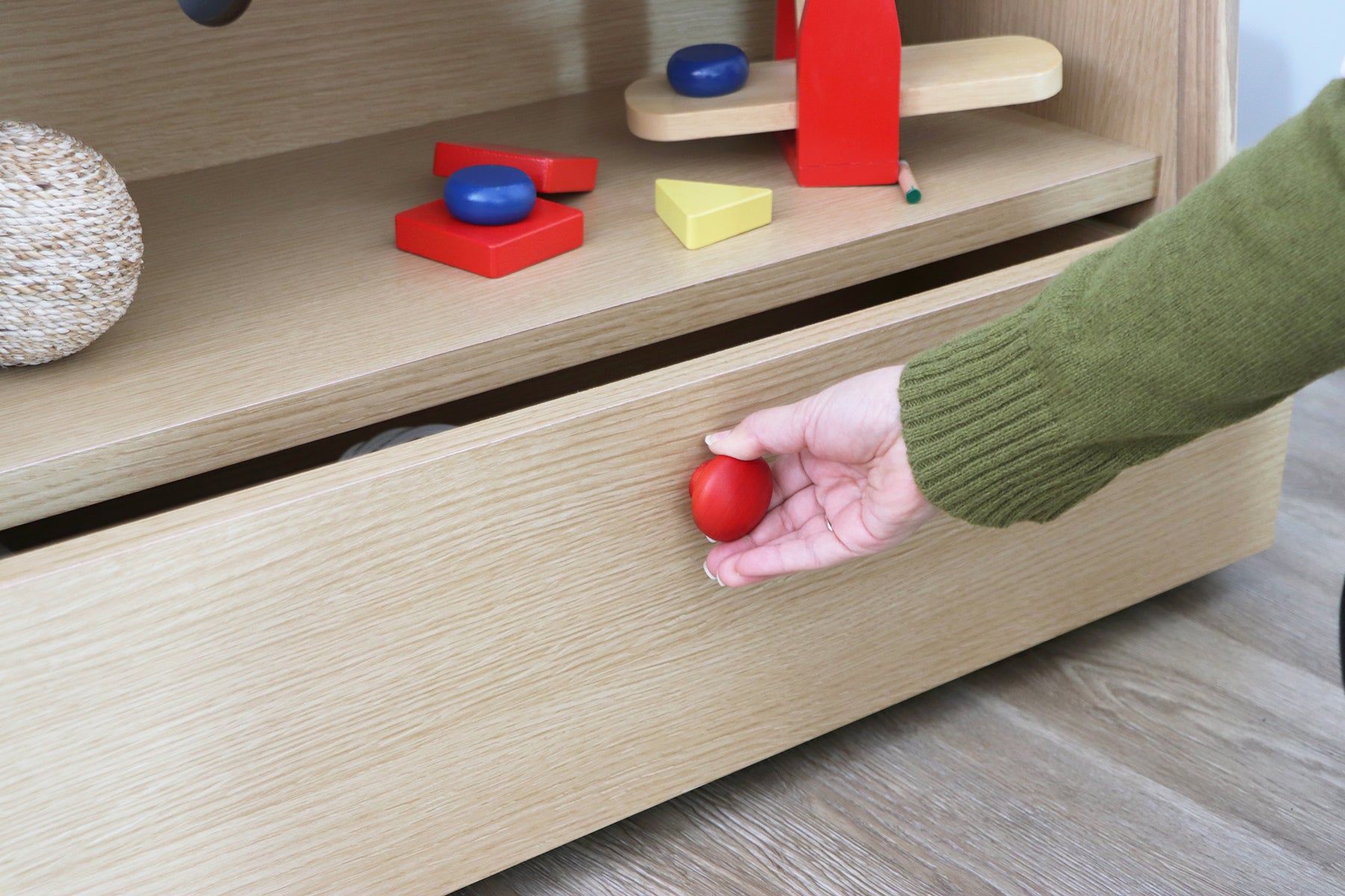 ちぃも タブレットスタンド付き収納